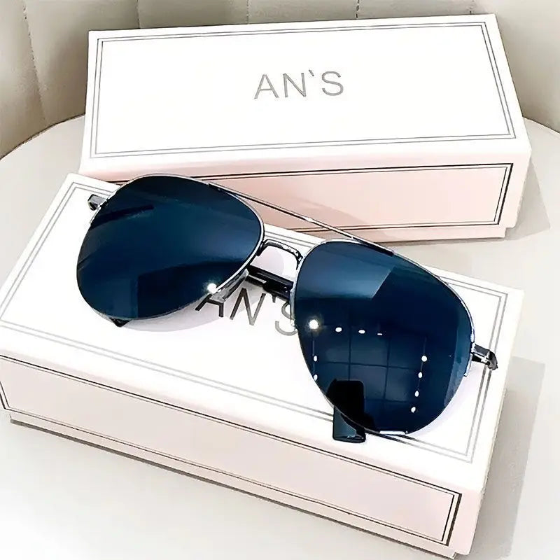 Classic Pilot Sunglasses with UV400 Protection