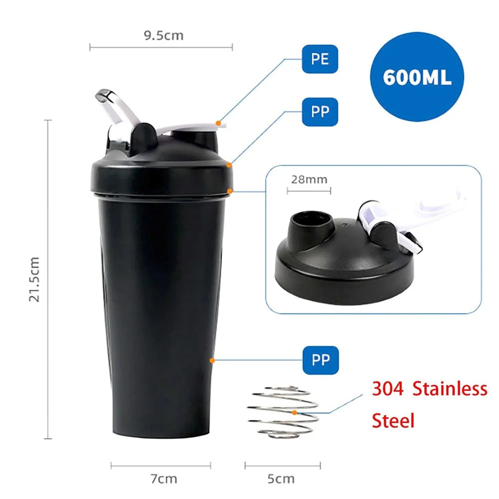 Botella de batido de proteína portátil negra con tapa y batidor de alambre, con componentes de PE y PP.