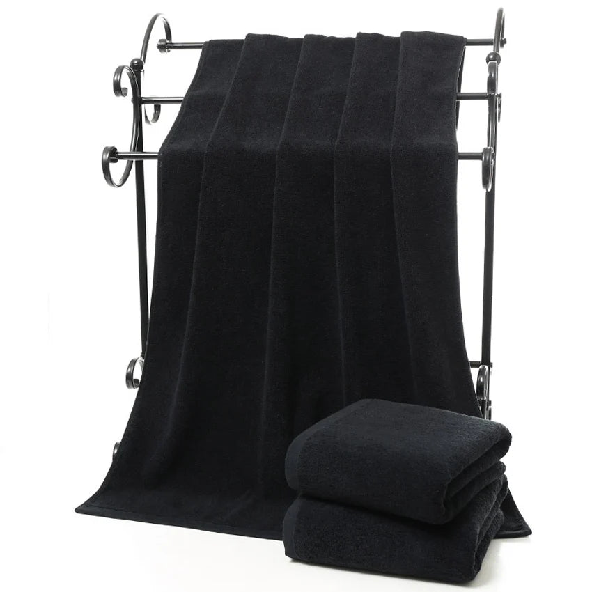 Oversized 100% Cotton Bath Towel - Quick-Drying, Plush, and Versatile