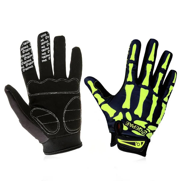Un par de guantes de ciclismo negros y amarillo neón sin deslizamiento, mostrados contra un fondo blanco.
