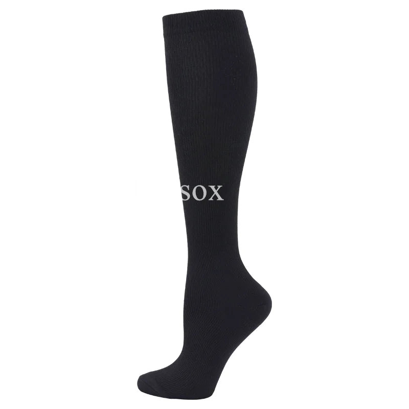 Black graduated compression socks for sports and recovery