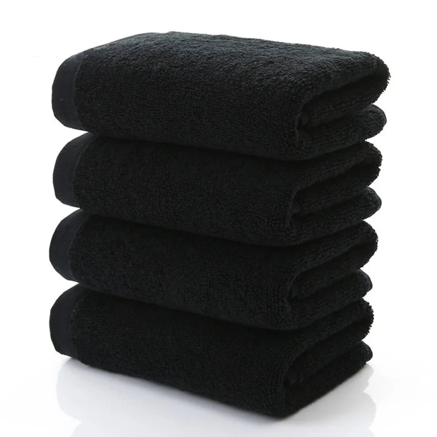 Oversized 100% Cotton Bath Towel - Quick-Drying, Plush, and Versatile