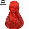 Leuchtend roher Seidendurag mit Paisley-Muster, hinten gebunden.