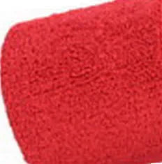 Nahaufnahme eines roten, strukturierten Sport-Handgelenk-Sweatbands.