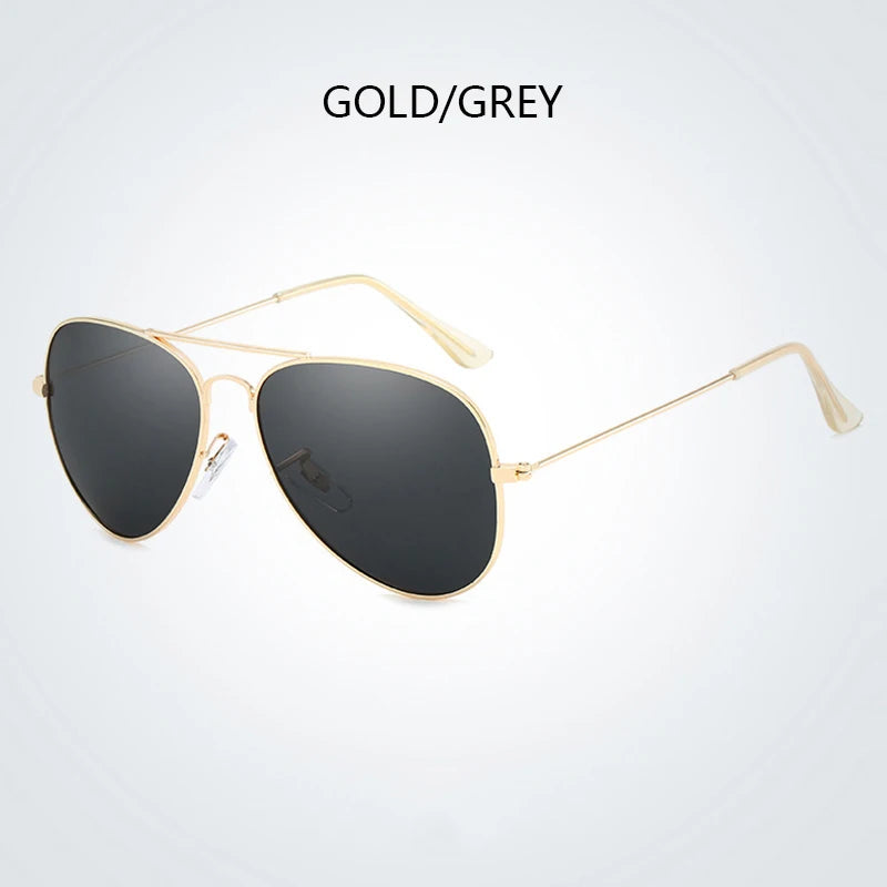 Gold and grey classic polarized pilot sunglasses with gold metal frames