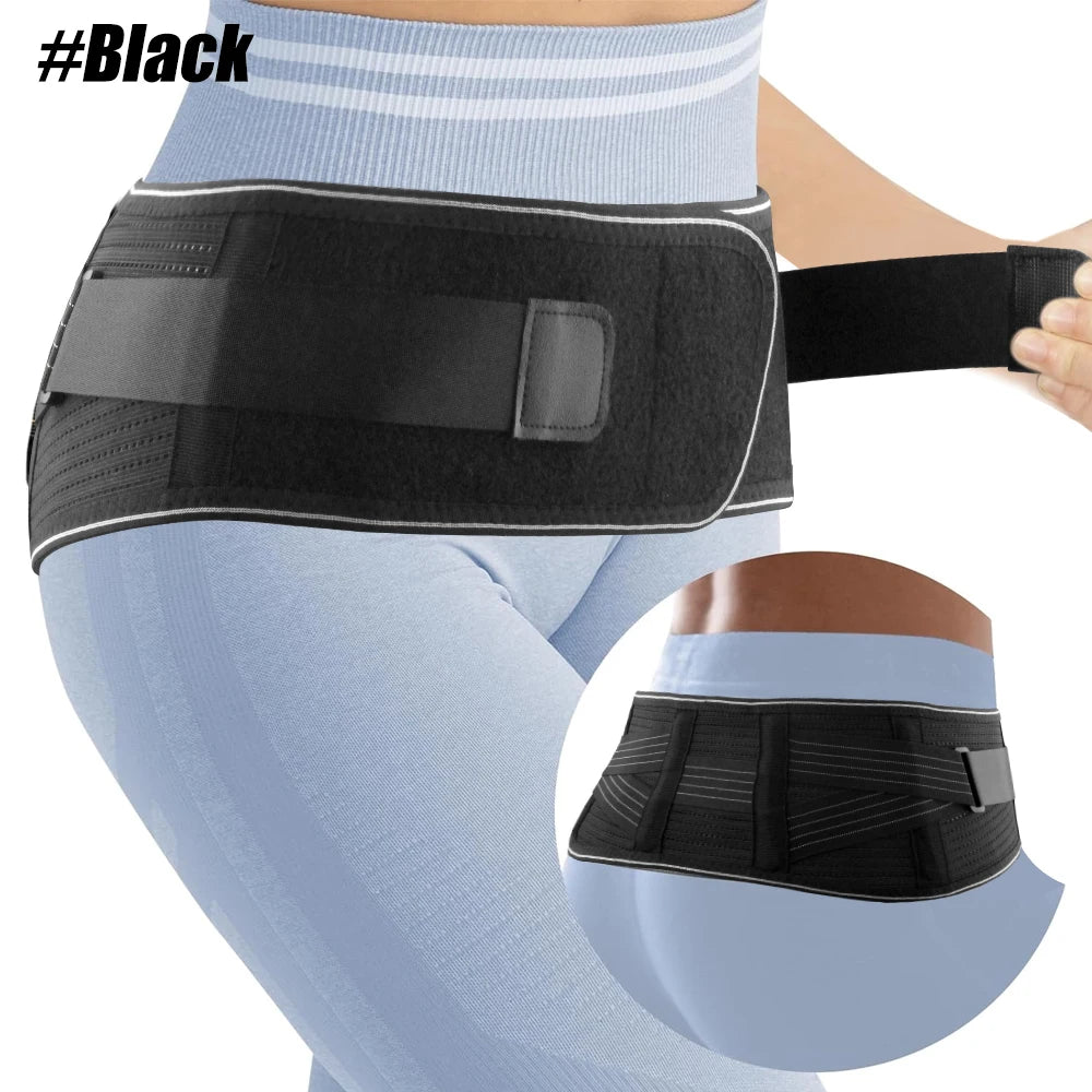 Ceinture de soutien noire réglable portée autour du bas du dos et de l'abdomen.