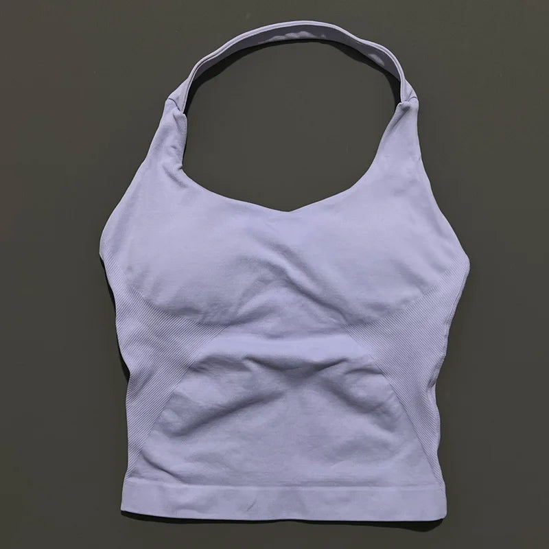 Helles lila, nahtlos gestricktes Gym-Tanktop mit Racerback-Design.