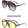 Schwarze und graue Pilot-Sonnenbrille von der Seite