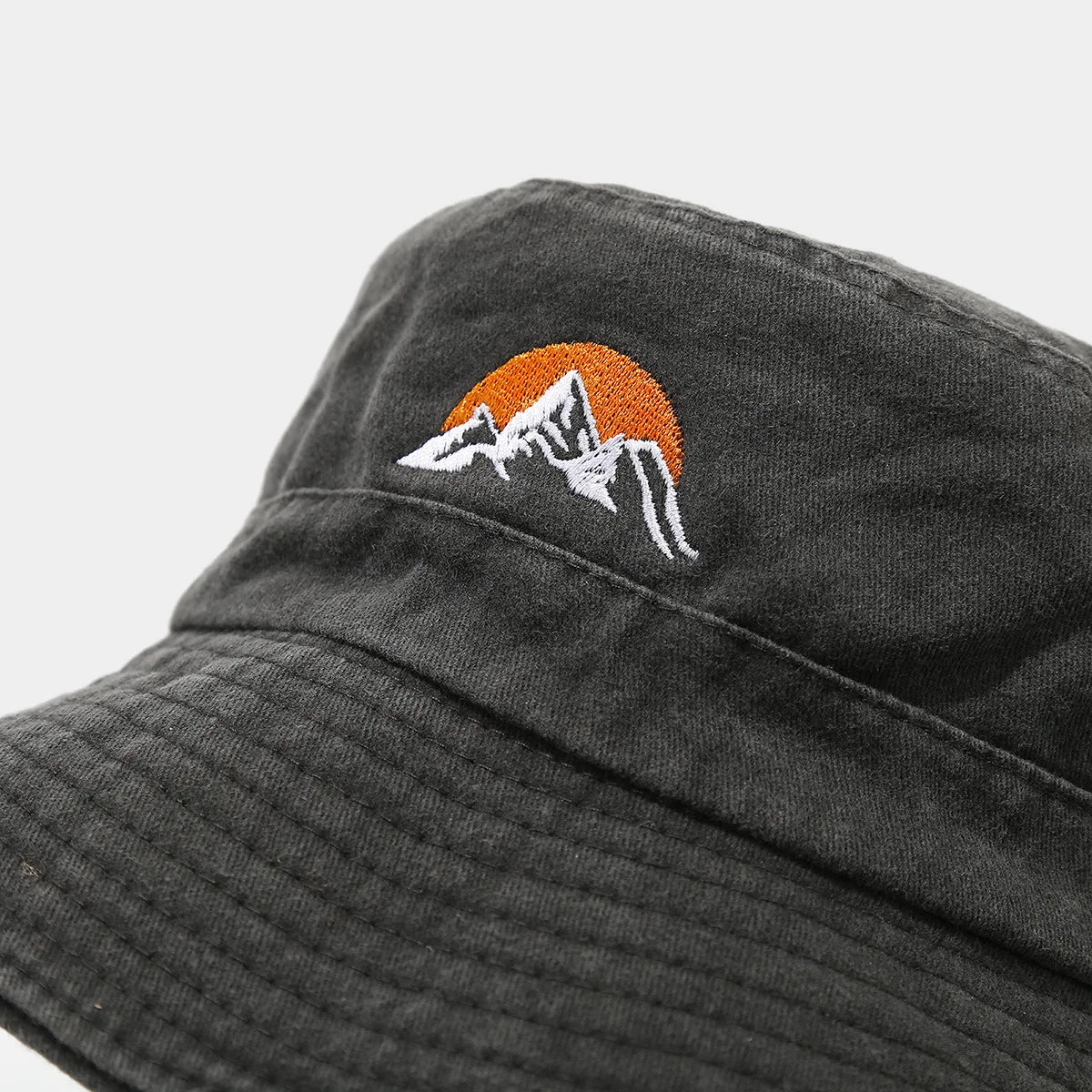 Washed Cotton Bucket Hat with Embroidery – Unisex Wide Brim for Outdoor Adventures