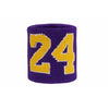 Bracelet de poignet tricoté violet avec le numéro 24 jaune