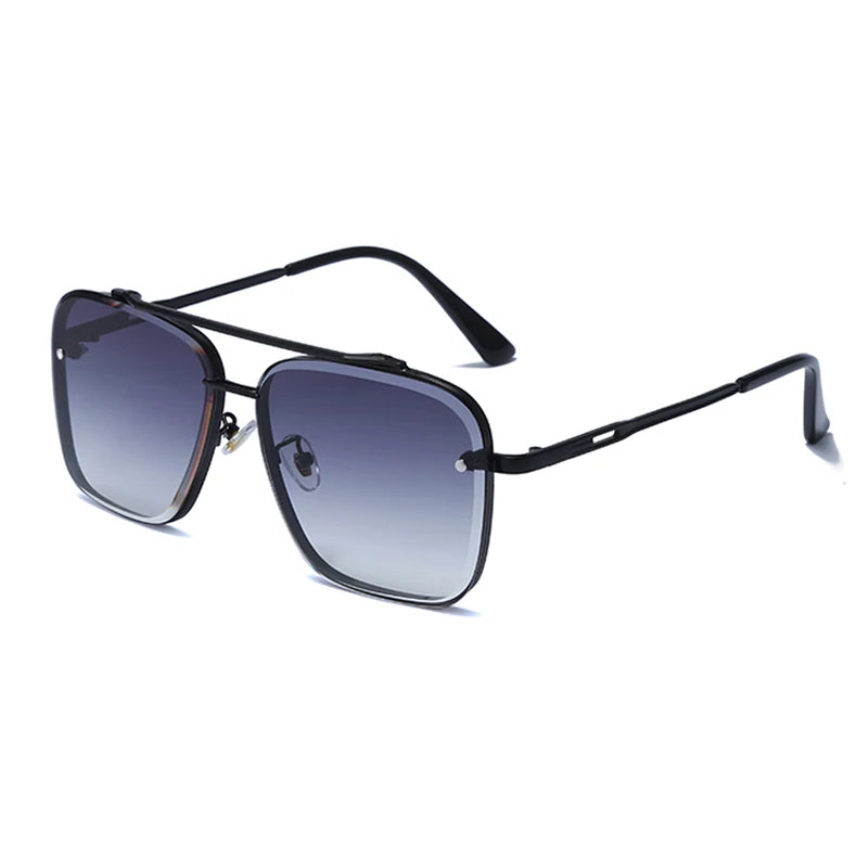 Gafas de sol cuadradas clásicas de metal con montura negra y lentes oscuros