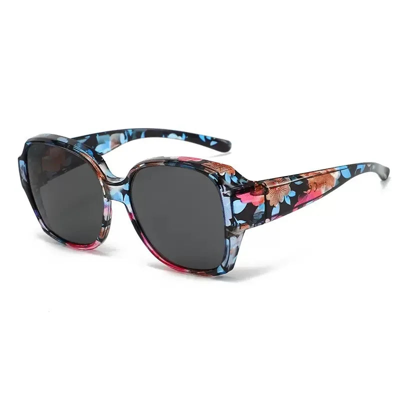Vintage Oversized UV400 Sunglasses with Fit-Over Design