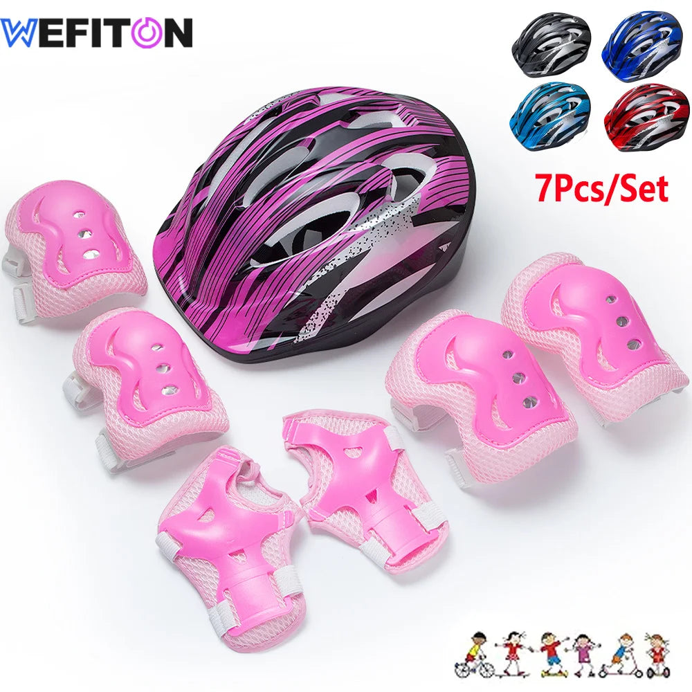 Set rosa Schutz-Equipment für Kinder, einschließlich Helm, Knieschoner und Ellbogenschoner, auf weißem Hintergrund.