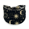 Bandeau en tissu noir avec un motif bohème de lunes, soleils et étoiles.
