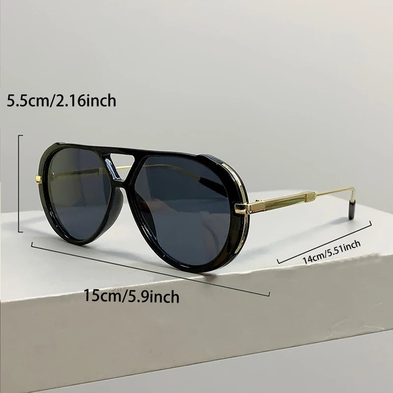 Vintage Pilot Sunglasses with Gradient Lenses