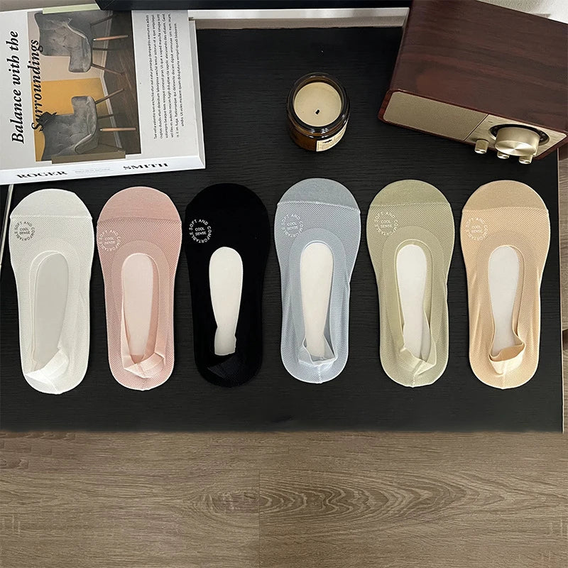Women's Invisible Low-Cut Socks with Silicone Grip