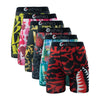 Collection de sous-vêtements boxer pour homme respirants à motifs et couleurs variées.