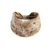 Beige Boho-Stretch-Haarband mit filigranen Paisley- und Blumenmustern.