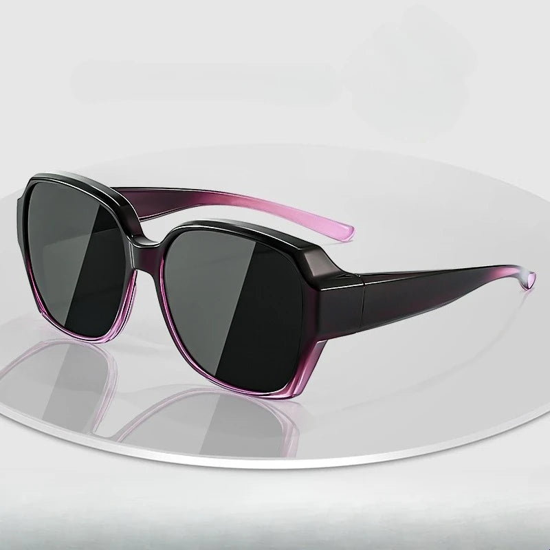 Vintage Oversized UV400 Sunglasses with Fit-Over Design