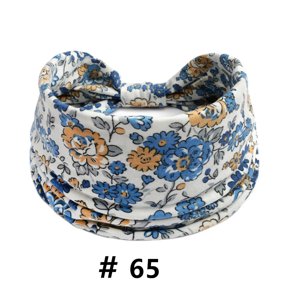 Bandeau en coton stretch floral blanc et bleu, style bohème, noué en nœud.