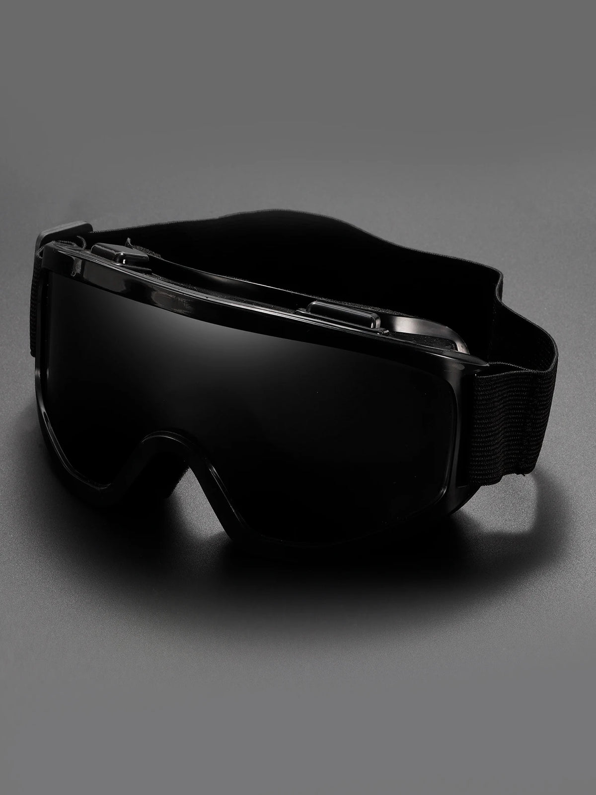 Large-Frame Ski and Snowboard Goggles with Windproof Padded Design