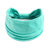 Foulard de tissu turquoise clair noué en nœud, adapté à la coiffure et au style.