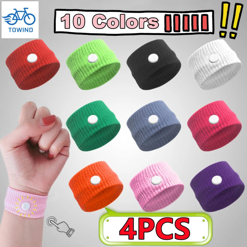 Una colección de diez pulseras antieméticas de varios colores, mostradas en diferentes tonos y ángulos.