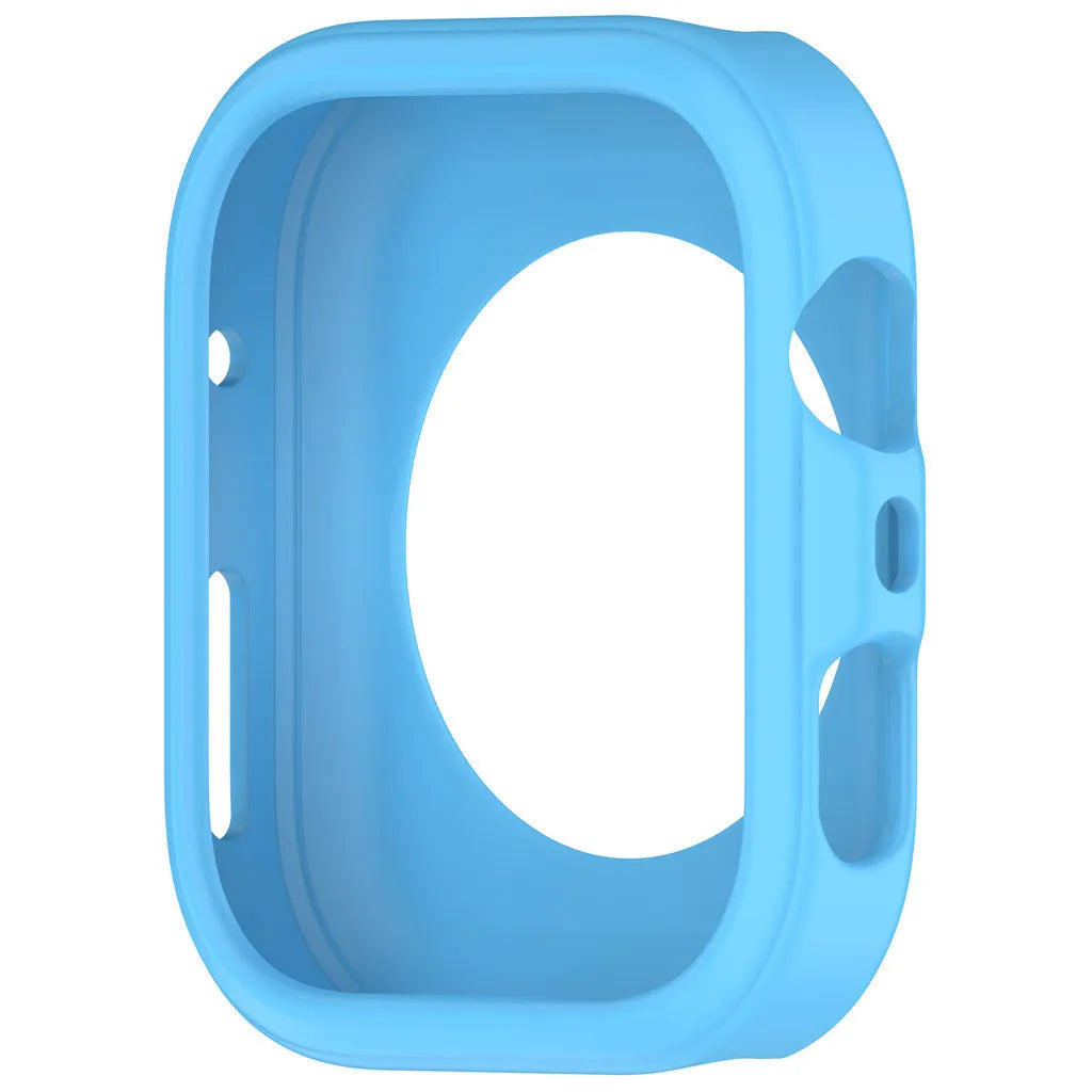 Coque de protection en silicone bleu clair pour montre connectée, vue de face.