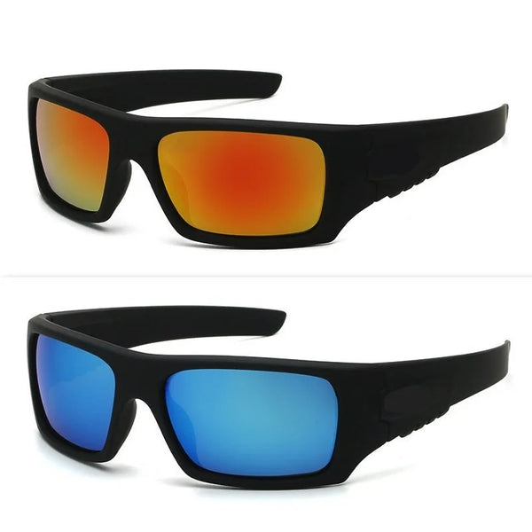 Une paire de lunettes rectangulaires vintage avec des verres teintés orange et bleu.
