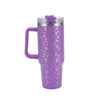 Tasse isotherme en acier inoxydable violet avec motif léopard argenté et couvercle transparent.