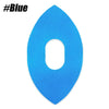 Blupf-förmiges Kinesiologie-Tape-Patch in Blau zur Linderung von Knieschmerzen.