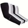 Un ensemble de manches anti-UV noires et blanches pour le refroidissement, présentées en rangée.