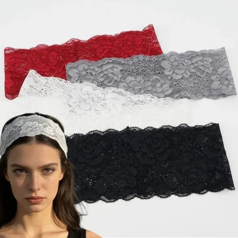 Exhibición de elegantes diademas de encaje floral en rojo, gris y negro sobre fondo blanco.