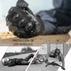 Gants tactiques noirs de moto pour protéger la main, utilisés pour les motos tout-terrain et le motocross.