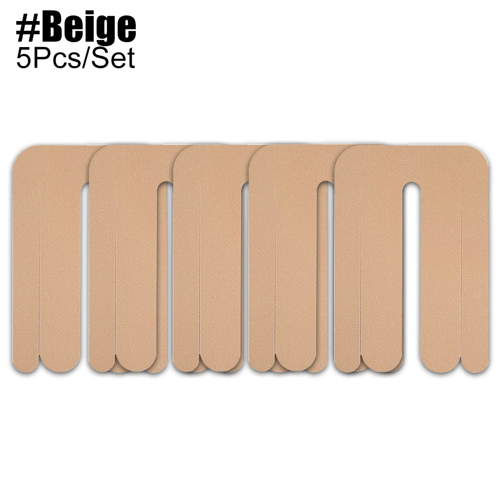 Set aus fünf beigen Präzisions-Kinesiotaping-Streifen für Rücken- und Gelenkunterstützung.