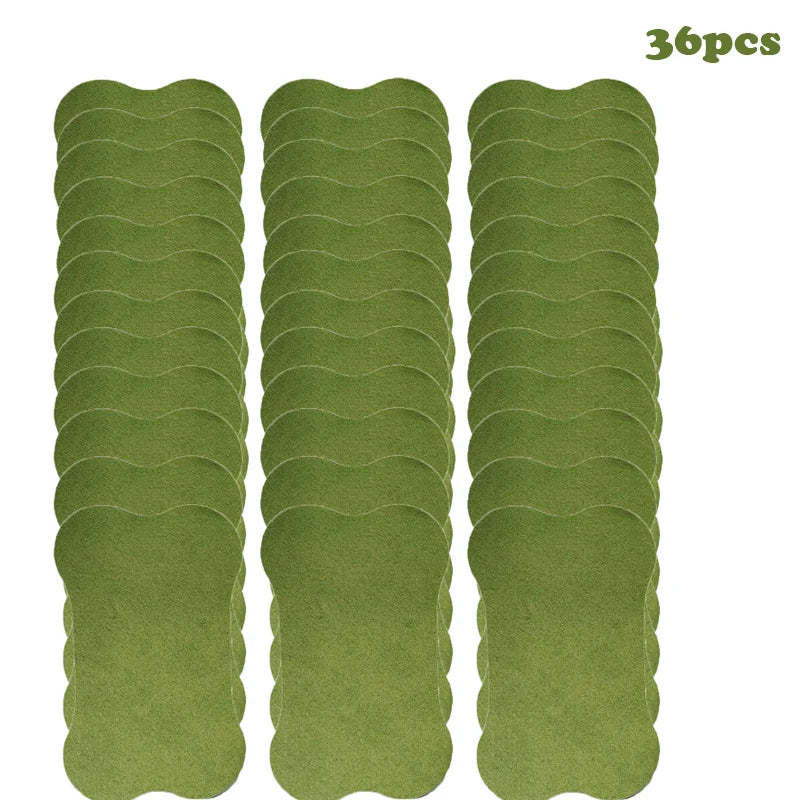 Three strips of olive green self-heating lumbar spine patches, packaged for 36 pieces.