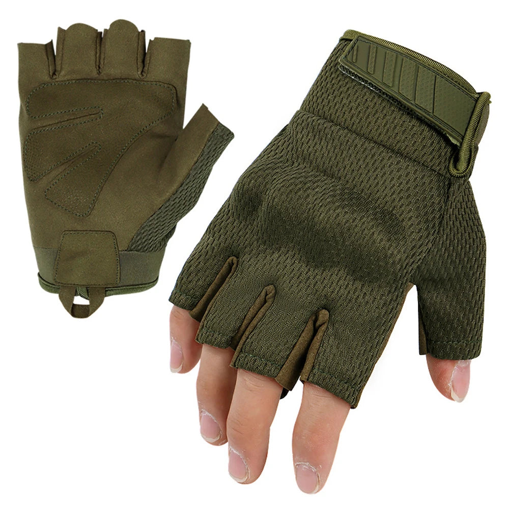 Gants tactiques sport vert olive montrés sur une main, avec une poignée texturée et un bracelet de poignet.