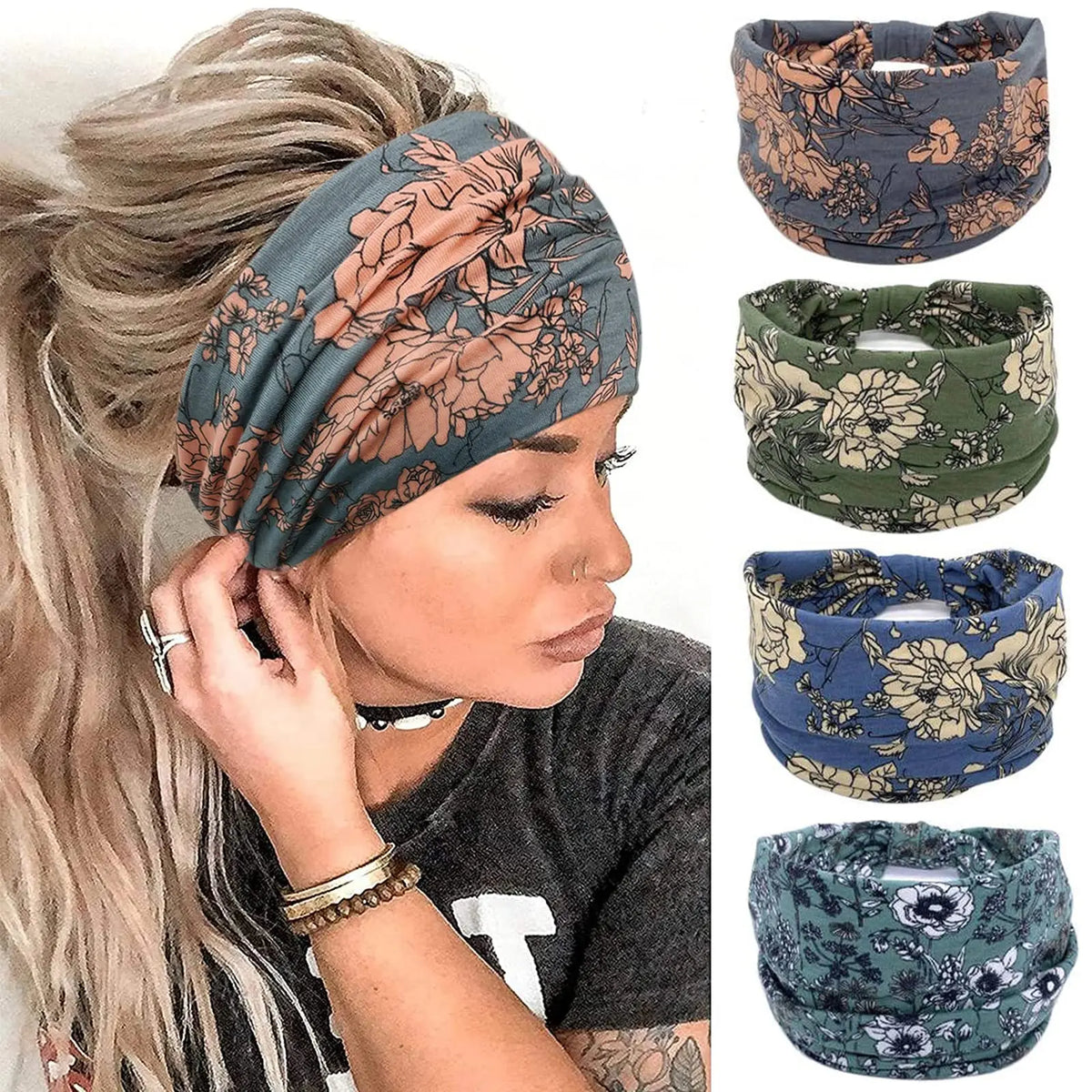 Une femme portant un bandeau floral à motifs, posant pour un plan rapproché.