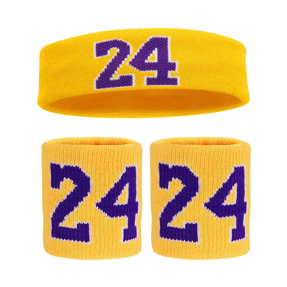 Un set de deux bandeaux sportifs ou bracelets, chacun avec le numéro 24 en texte violet.