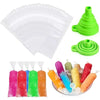 Un juego de bolsas desechables para moldes de paletas y trozos de fruta congelada colorida.