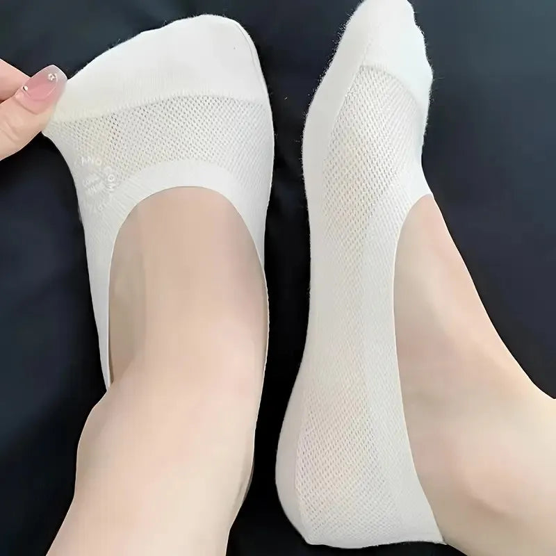 Women's Invisible Low-Cut Socks with Silicone Grip