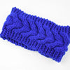 Diadema de punto azul real vibrante para el cabello y tocado de invierno.