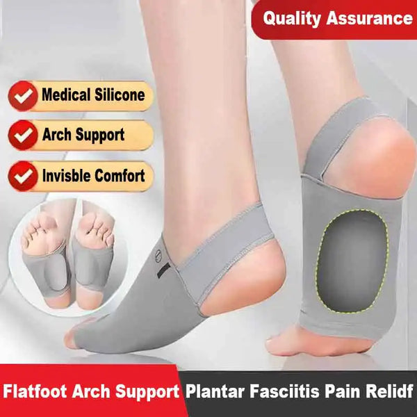 Plantillas de silicona médica grises para soporte del arco, alivio del dolor por fascitis plantar, mostrados en un pie.