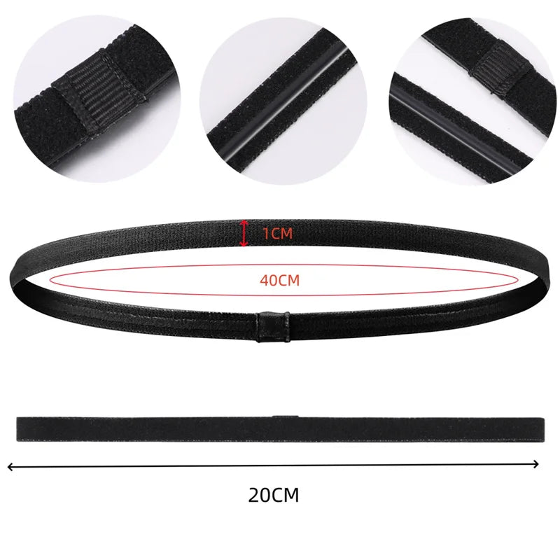 Vier schwarze elastische Sport-Headbänder in verschiedenen Winkeln und ein flaches Band mit 20 cm Maß.