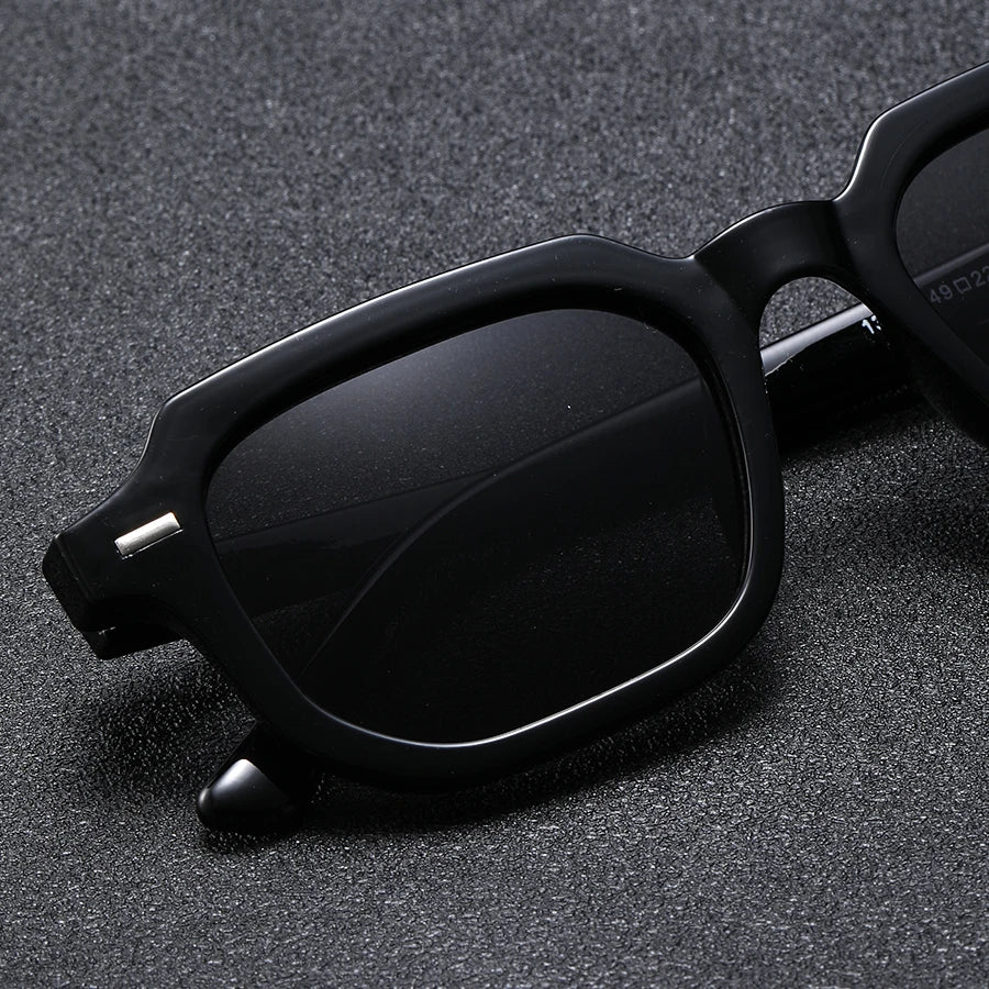 Retro Square Sunglasses with Rivet Accents for Men