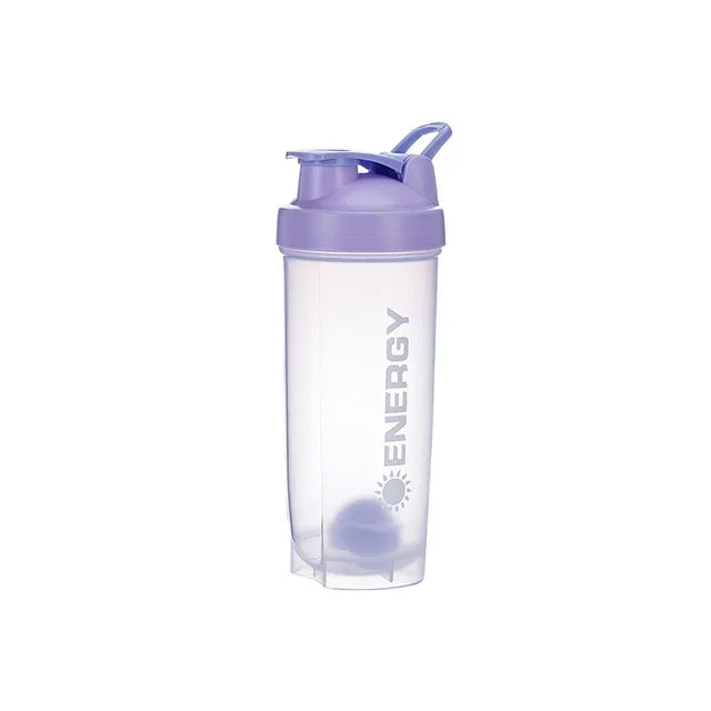 Lila tragbare Proteinpulver-Shakerflasche mit knickbarem Deckel und klarem Körper.