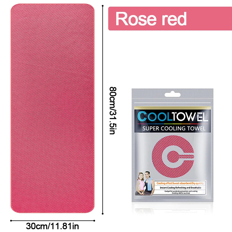 Un paquet de chiffons en microfibre roses pour le refroidissement instantané