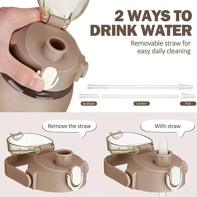 Wiederverwendbare Glasflasche in Beige, zeigt zwei Arten, Wasser zu trinken, mit und ohne wiederverstellbaren Strohhalm.