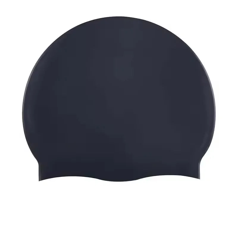 Gorra de natación de silicona azul marino oscuro diseñada para proteger el cabello.