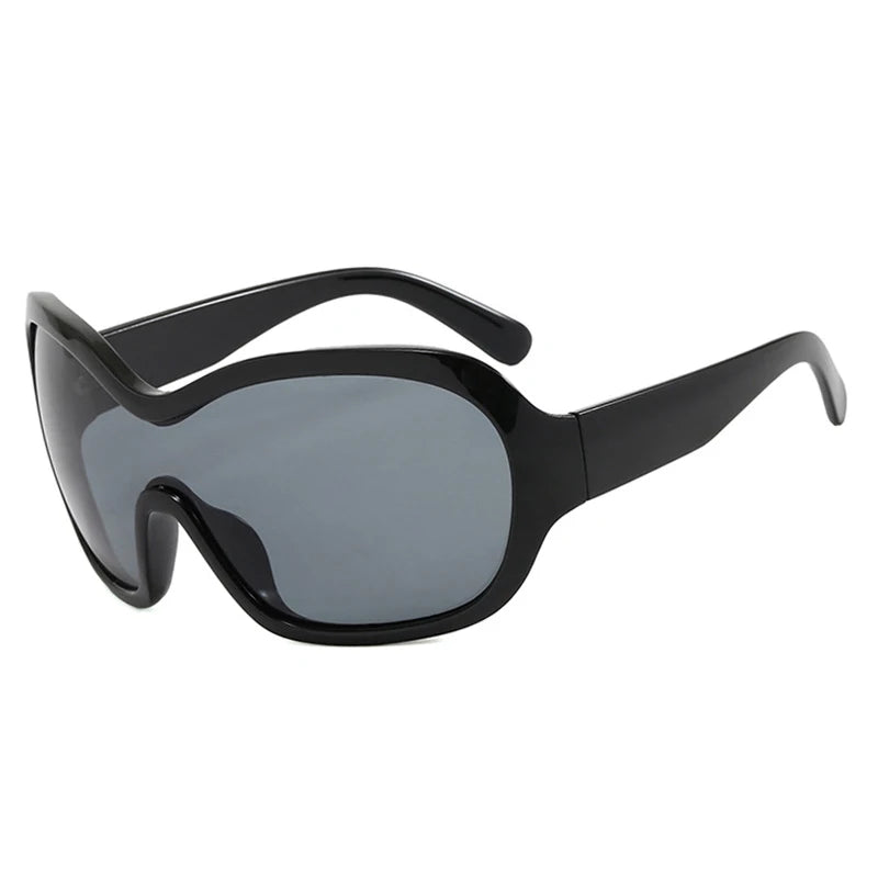 Oversized Pilot Sunglasses with Gradient Lenses